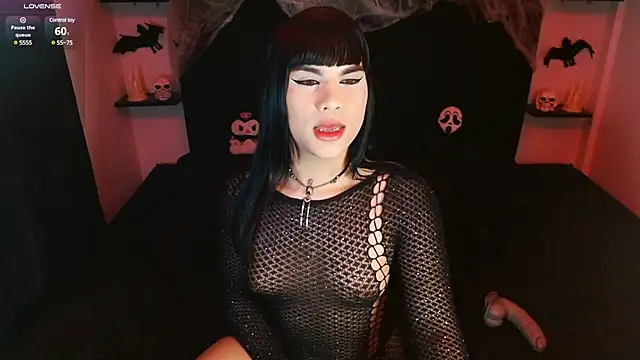 Snapshot of My_vampire_Mia chatting on December 28, 2024, 7:22 am My vampire Mia online show from December 28, 2024, 7:22 am
