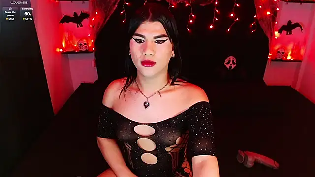 Snapshot of My_vampire_Mia chatting on March 15, 2025, 3:18 am My vampire Mia online show from March 15, 2025, 3:18 am
