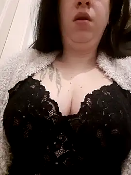 Snapshot of Tinka-Bella-Privat chatting on April 27, 2026, 4:54 am Tinka-Bella-Privat online show from April 27, 2026, 4:54 am