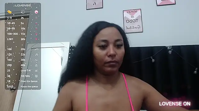 colombiamommy online show from December 21, 2024, 12:59 pm