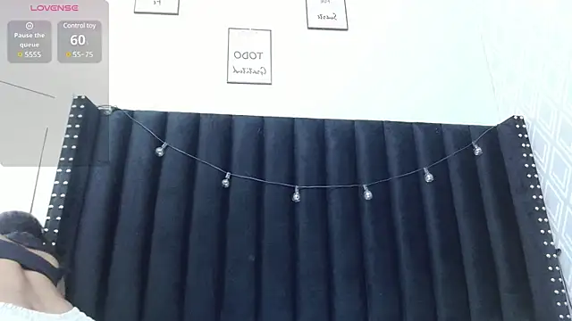 colombiamommy online show from February 27, 2025, 12:56 pm