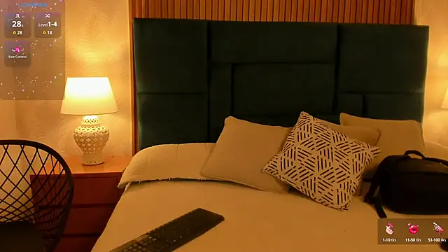 Kareena chopra online show from September 30, 2025, 12:32 pm