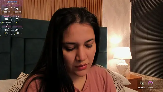 Kareena chopra online show from October 7, 2025, 12:24 pm