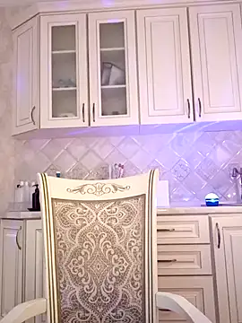 mom4you online show from March 9, 2025, 12:09 pm