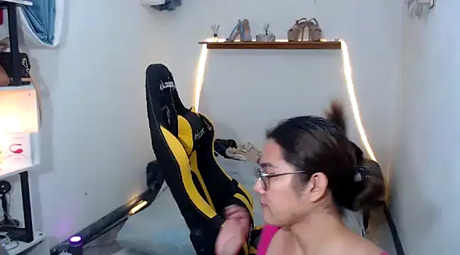 MarieLoveGlamorous online show from February 23, 2025, 9:26 pm