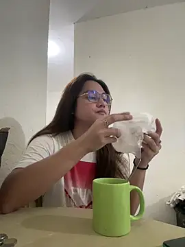 MarieLoveGlamorous online show from March 3, 2025, 2:48 pm