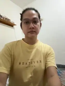 MarieLoveGlamorous online show from December 2, 2025, 3:29 pm