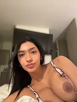 Snapshot of kendall_ruiz chatting on April 21, 2026, 1:42 am kendall ruiz online show from April 21, 2026, 1:42 am