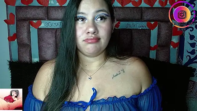 Snapshot of ValerieDiiamond chatting on November 14, 2025, 5:06 am ValerieDiiamond online show from November 14, 2025, 5:06 am