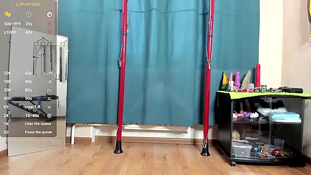 Snapshot of all_shades_dreams chatting on December 6, 2024, 8:05 am all shades dreams online show from December 6, 2024, 8:05 am