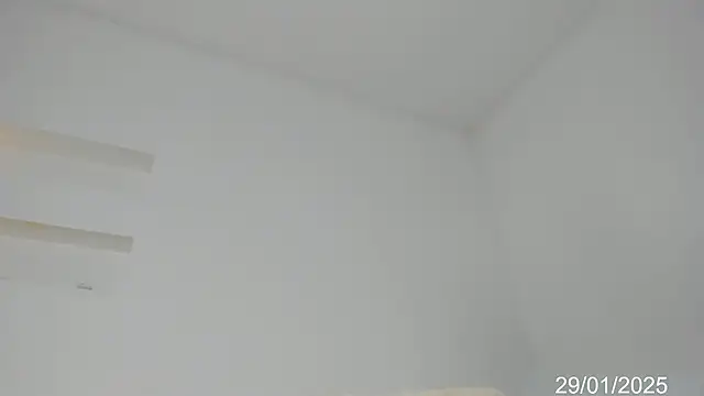 sexy chris xx online show from January 29, 2025, 9:07 pm