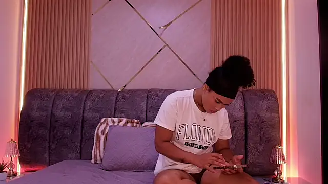 naia blessed online show from April 12, 2026, 7:19 pm