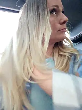 Bondgirl 013 online show from November 27, 2025, 1:35 pm