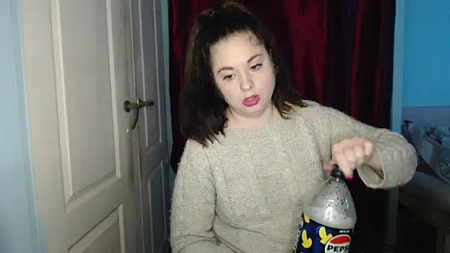 ryhhnnagold99 online show from December 18, 2025, 8:48 pm