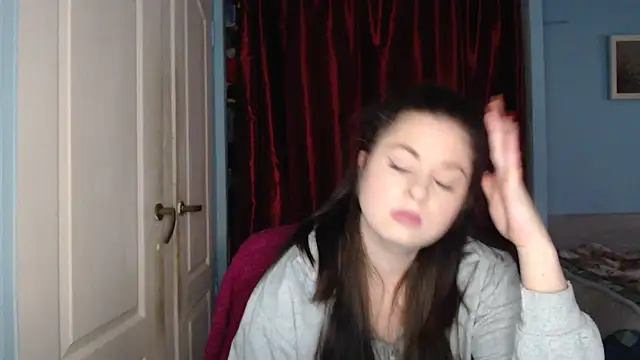 ryhhnnagold99 online show from December 22, 2025, 11:51 am