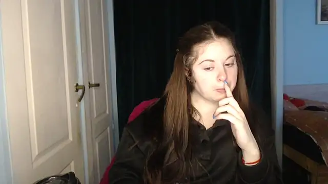 ryhhnnagold99 online show from February 26, 2026, 2:27 pm