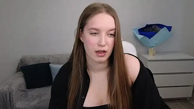 EvaMaddison online show from January 22, 2025, 6:10 am