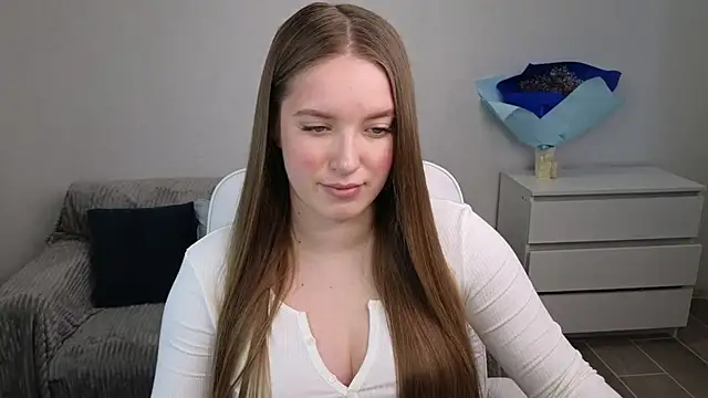 EvaMaddison online show from February 8, 2025, 6:01 am