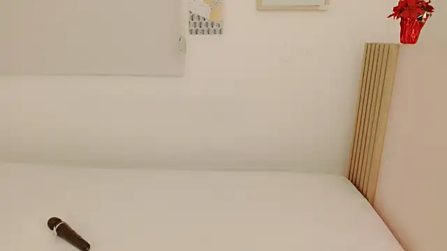 Elen  Sweet online show from October 19, 2025, 3:51 am