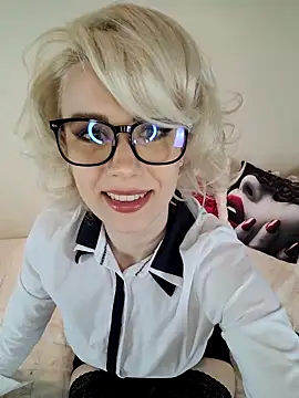 Snapshot of AureliaDoux chatting on March 2, 2025, 3:27 pm AureliaDoux online show from March 2, 2025, 3:27 pm