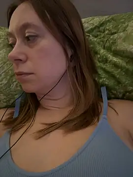 BrookeEvans online show from January 21, 2025, 6:22 am