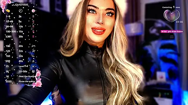 Thalia Cambridge online show from December 3, 2025, 9:57 pm