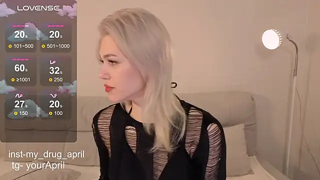 Snapshot of MyApril chatting on January 15, 2026, 9:18 pm MyApril online show from January 15, 2026, 9:18 pm