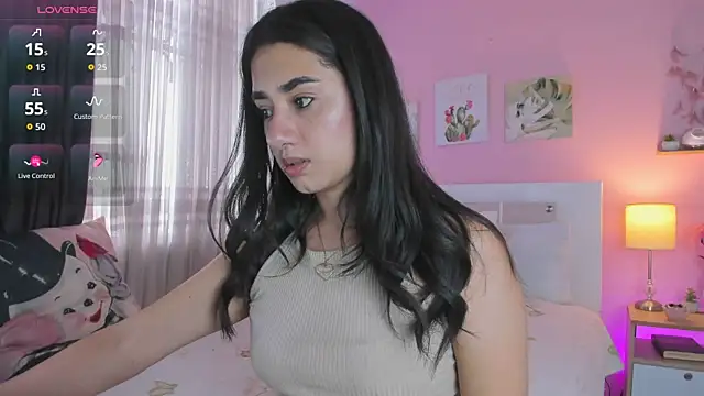 annadu011 online show from November 7, 2025, 7:14 pm