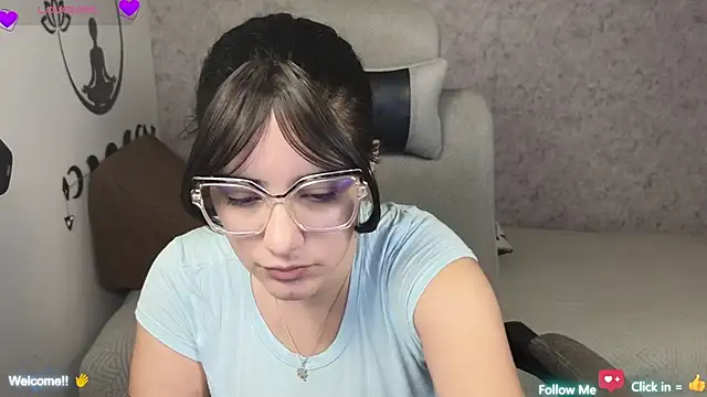 blue  moon  online show from January 6, 2025, 4:04 am