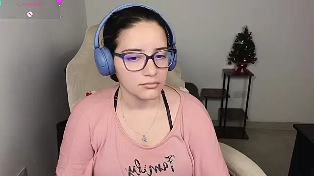 blue  moon  online show from December 2, 2025, 1:00 am