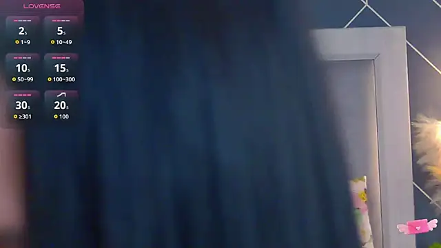 EmyLaveau online show from October 2, 2025, 5:58 am