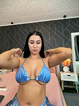 EmyLaveau online show from January 10, 2026, 6:37 am