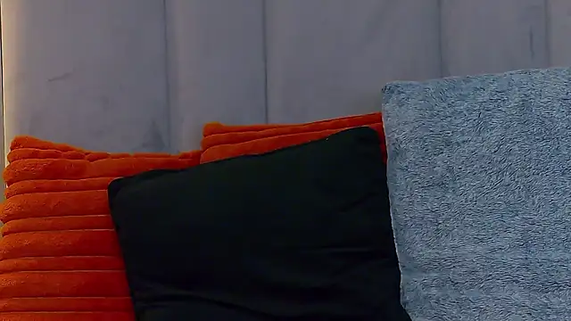 EmyLaveau online show from March 2, 2026, 7:15 am