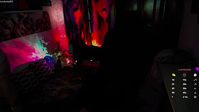 emma luna59 online show from April 13, 2026, 10:04 pm