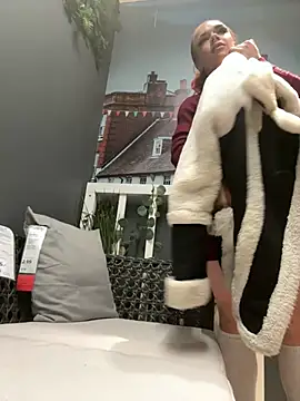 PennyPrincess online show from January 4, 2025, 12:05 pm