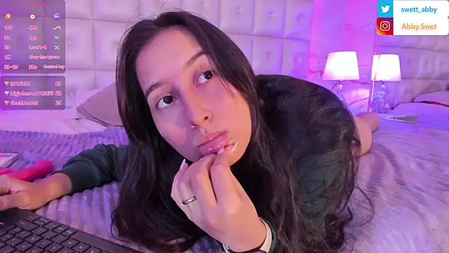 Abby Sweet1  online show from February 4, 2025, 5:45 pm