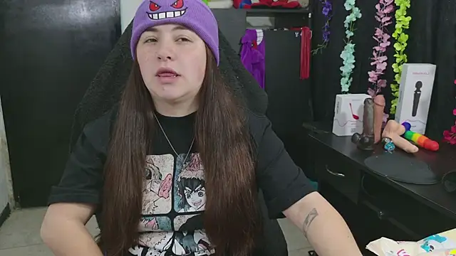 Snapshot of ann_bronw chatting on February 13, 2026, 11:39 am ann bronw online show from February 13, 2026, 11:39 am