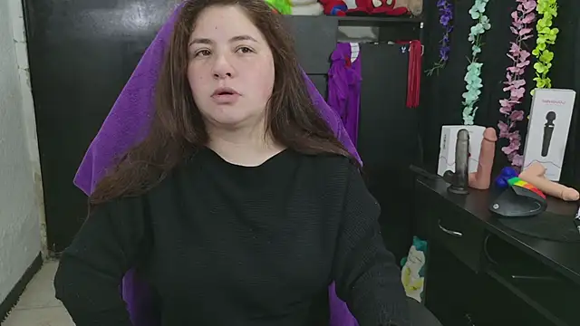 Snapshot of ann_bronw chatting on February 16, 2026, 11:50 am ann bronw online show from February 16, 2026, 11:50 am