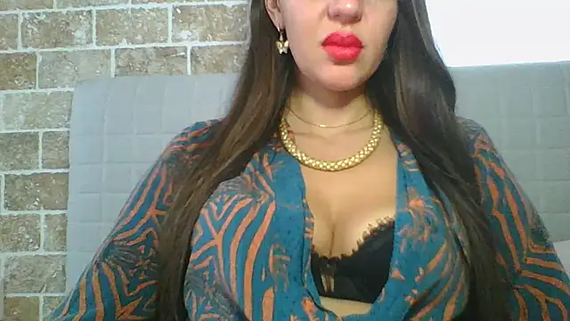 Glamour Grace online show from February 1, 2025, 12:47 pm
