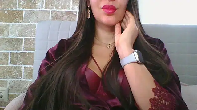 Glamour Grace online show from February 15, 2025, 10:22 am