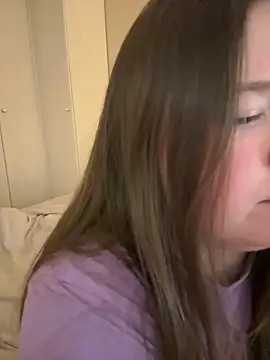 remirann  online show from January 7, 2025, 6:03 pm