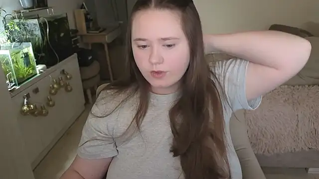 remirann  online show from February 21, 2026, 12:39 pm