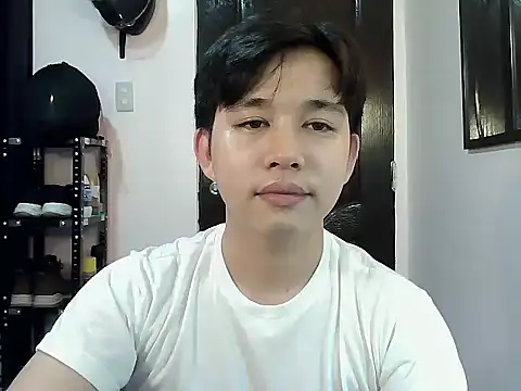 alfonsoasiancutie online show from January 15, 2026, 1:16 pm