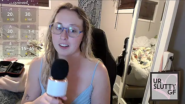 ursluttygf online show from December 29, 2024, 3:22 am