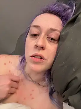 ursluttygf online show from March 15, 2026, 3:29 pm