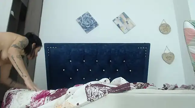 Snapshot of QueenSquirt_ chatting on January 3, 2025, 7:29 pm QueenSquirt online show from January 3, 2025, 7:29 pm