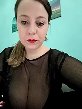 Snapshot of Emma96_hot chatting on December 20, 2024, 8:06 am Emma96 hot online show from December 20, 2024, 8:06 am