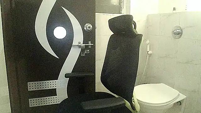 Snapshot of king_kong_india1 chatting on January 17, 2026, 5:27 pm king kong india1 online show from January 17, 2026, 5:27 pm