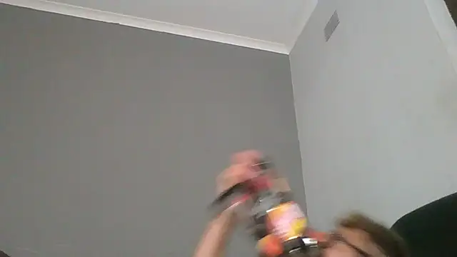 Snapshot of xykenrah@xh chatting on December 26, 2024, 8:11 pm xykenrahxh online show from December 26, 2024, 8:11 pm