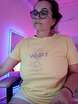 MariaPau 83 online show from March 19, 2025, 12:15 am